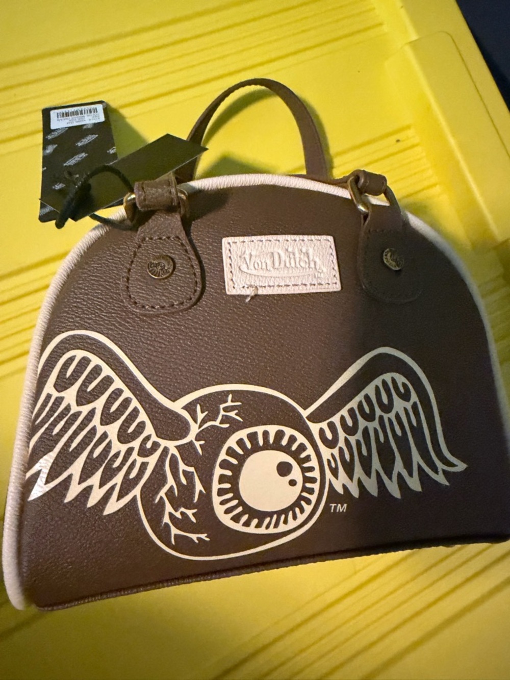 Von Dutch Brown Dome Handbag with Tan Trim - Picture 2 of 3